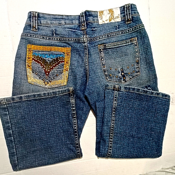 Crest Denim - VINTAGE Crest Embroidered Stud Flared Boot Cut Rare Jeans EUC